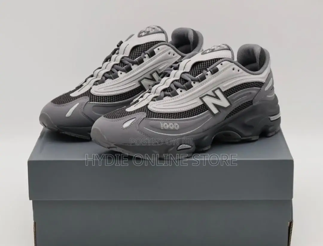 Classic N Sneakers