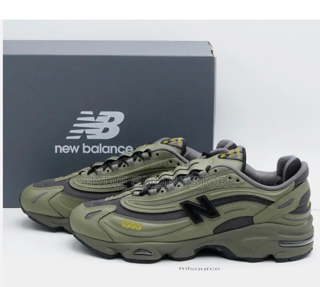 Classic N Sneakers