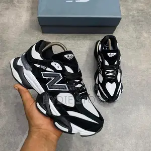 Classic N Sneakers