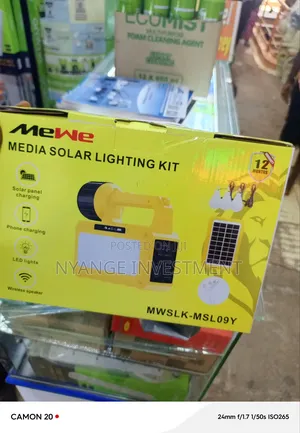 Me We Solar Light Kit