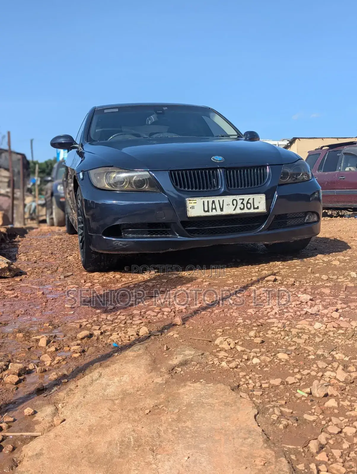BMW 320i 2010 Blue