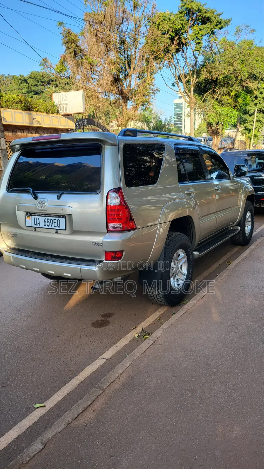 Toyota Hilux Surf 2006 Gold