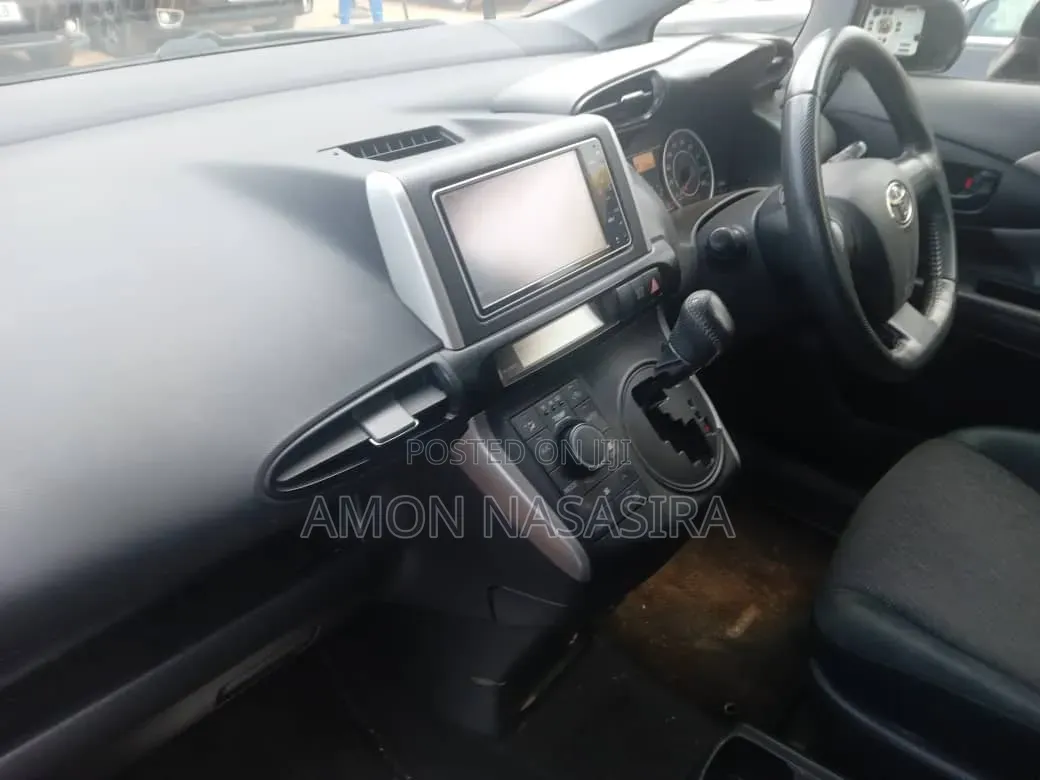 Toyota Rumion 1.5 FWD 2021 White
