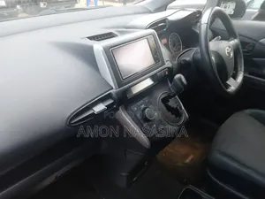 Toyota Rumion 1.5 FWD 2021 White