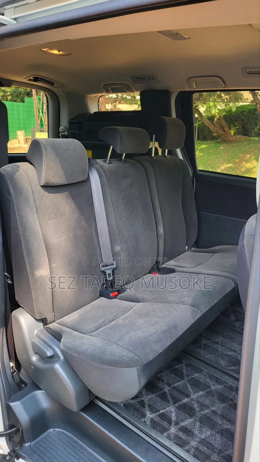 Toyota Noah 2012 White