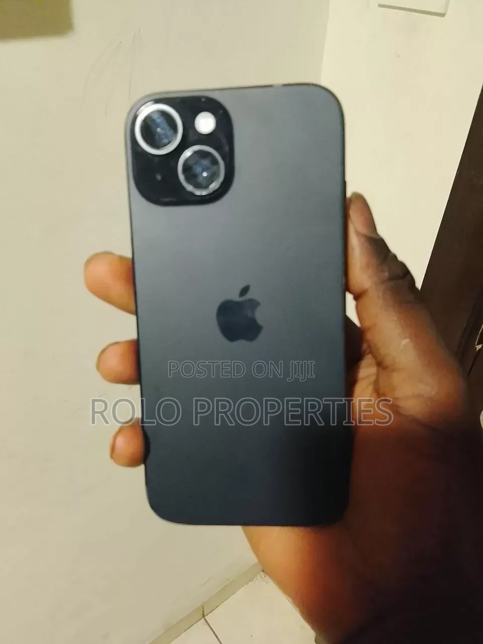 Apple iPhone 15 128 GB Gray