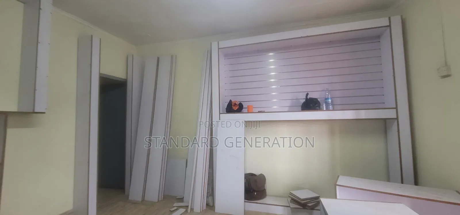 Mordern Shelves for Businesses and Homes