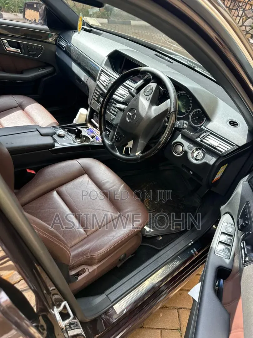 Mercedes-Benz E350 2010 Black