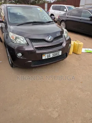 Toyota IST 2012 Brown