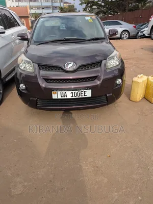 Toyota IST 2012 Brown