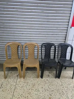 Placed Every Where Plastic Chairs Plastic Chairs