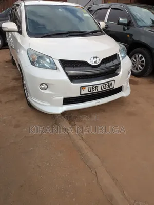 Toyota IST 2010 White