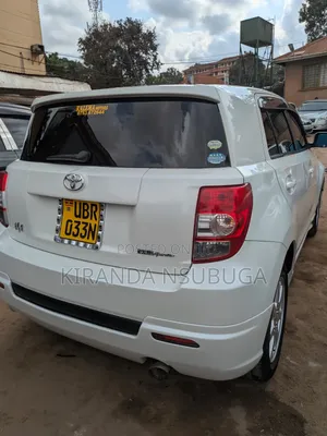 Toyota IST 2010 White