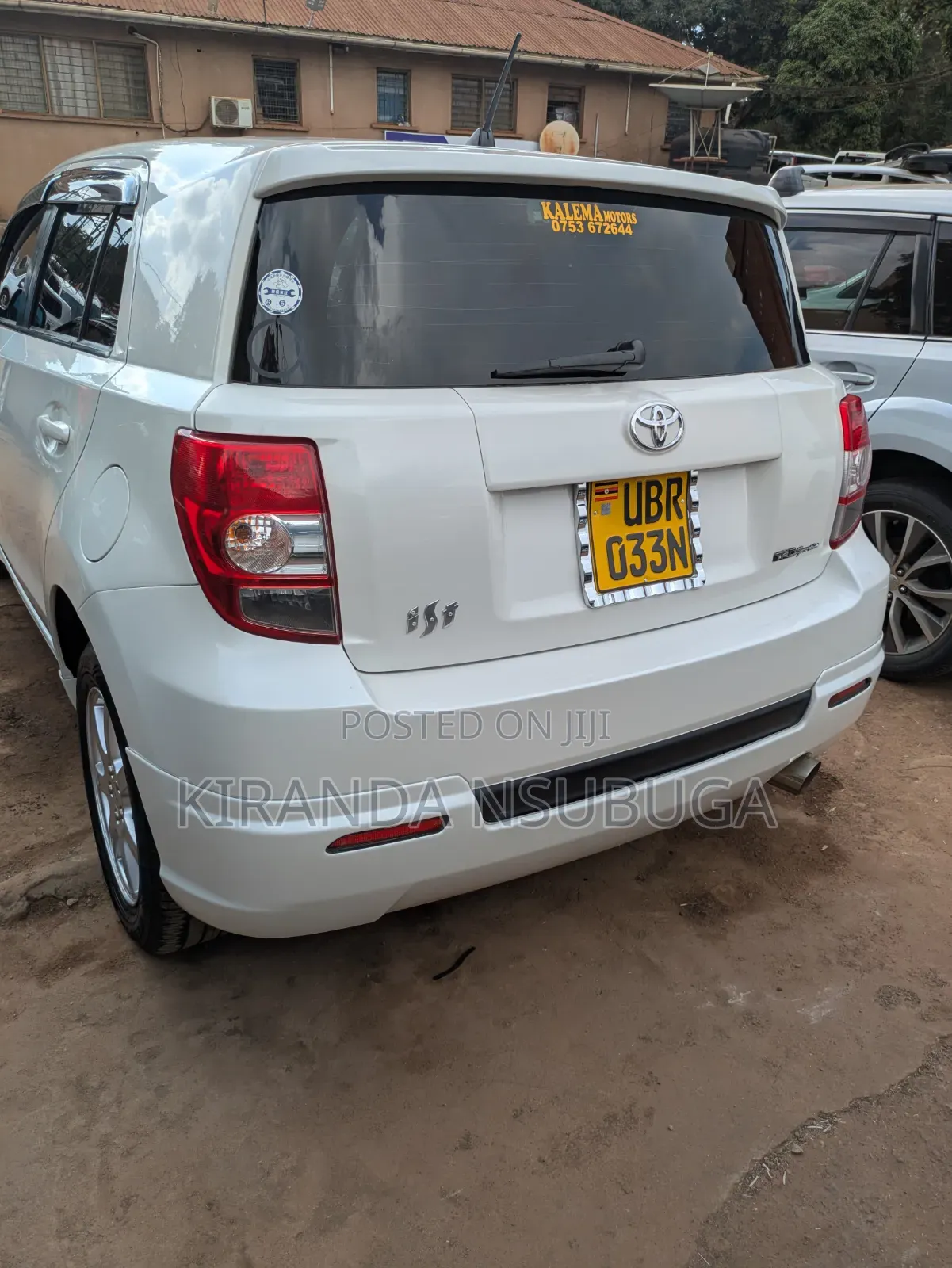 Toyota IST 2010 White