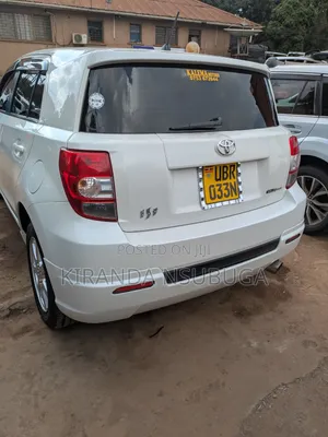 Toyota IST 2010 White
