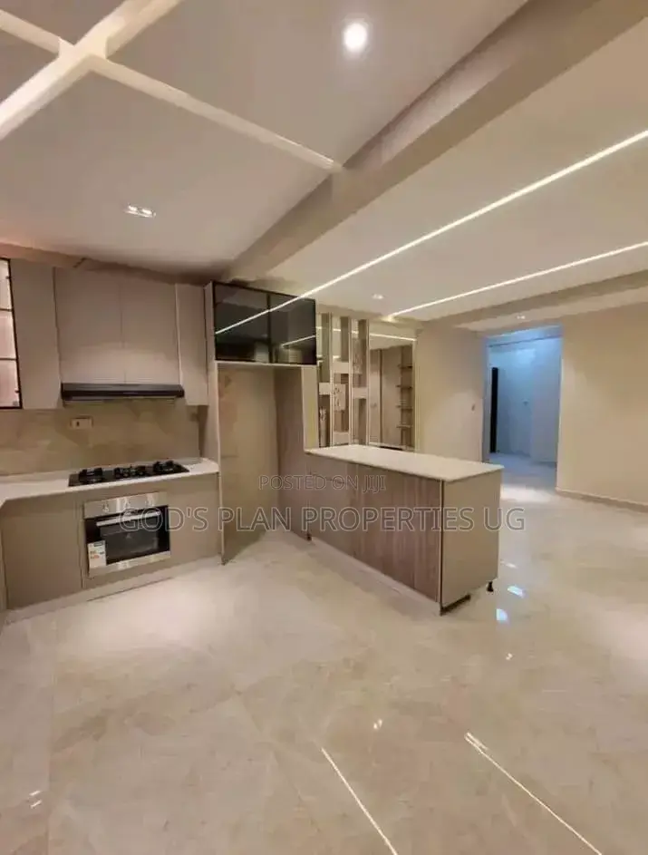 3bdrm Apartment in Calf Estate Kololo, Central Division for rent