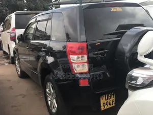 Suzuki Escudo 2010 Black
