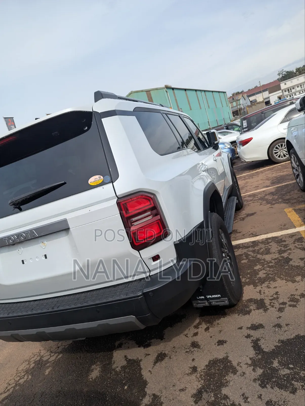 Toyota Land Cruiser Prado 2023 White