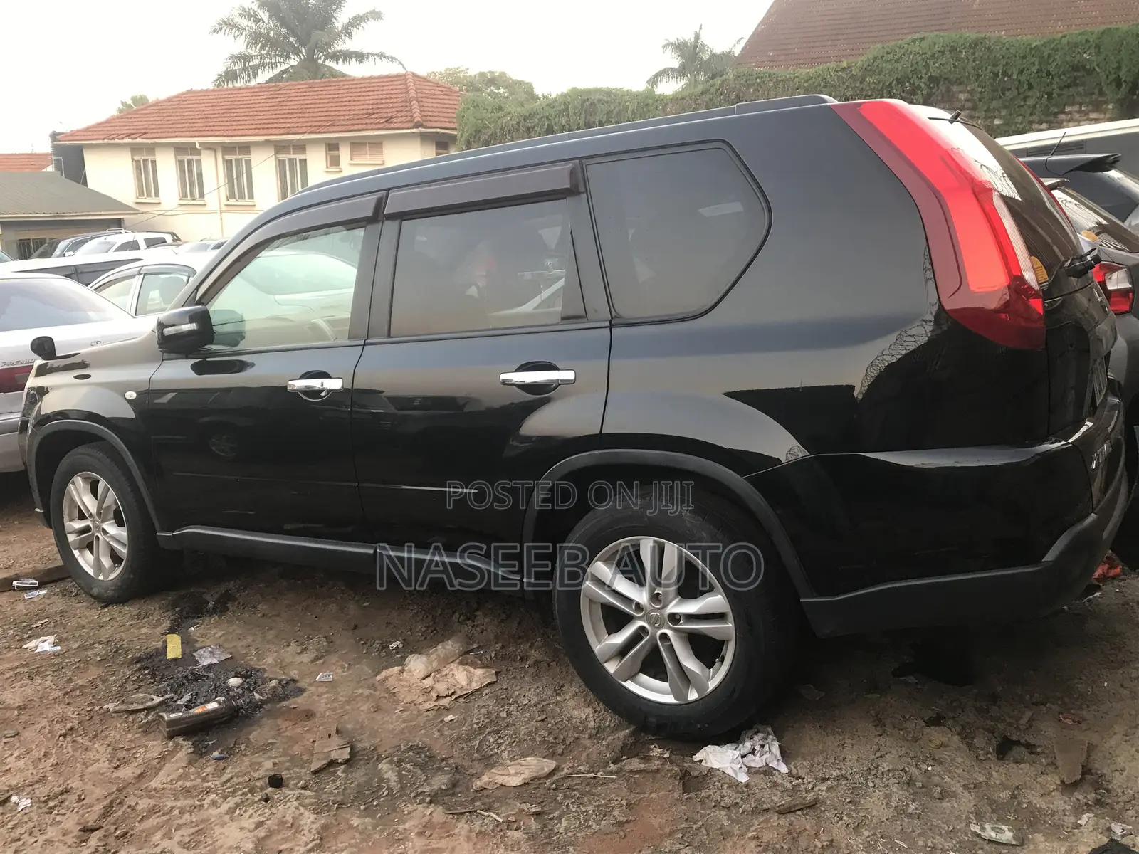 Nissan X-Trail 2010 Black