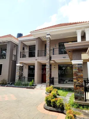 8bdrm Mansion in Division A for sale