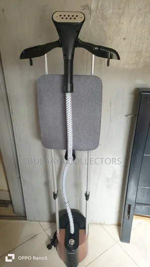 Hoffmans Hm-9080 2-in-1 Garment Steamer.