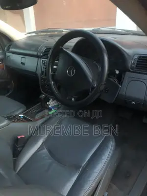 Mercedes-Benz M Class ML 320 1998 Black