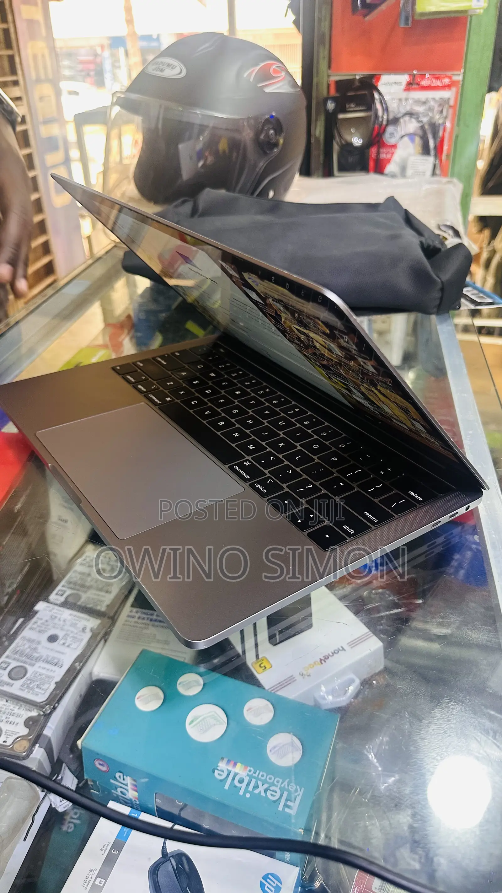 Laptop Apple MacBook Pro 2019 8GB Intel Core i7 SSD 512GB