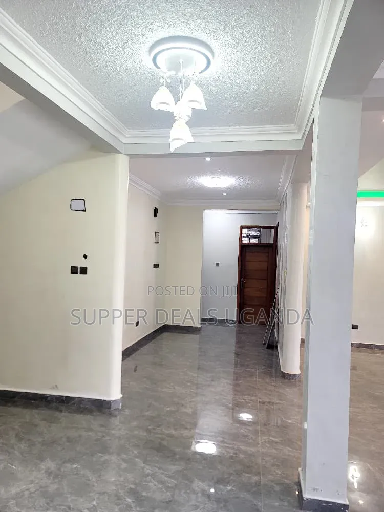 Furnished 6bdrm Duplex in Bukooto, Nakawa for sale