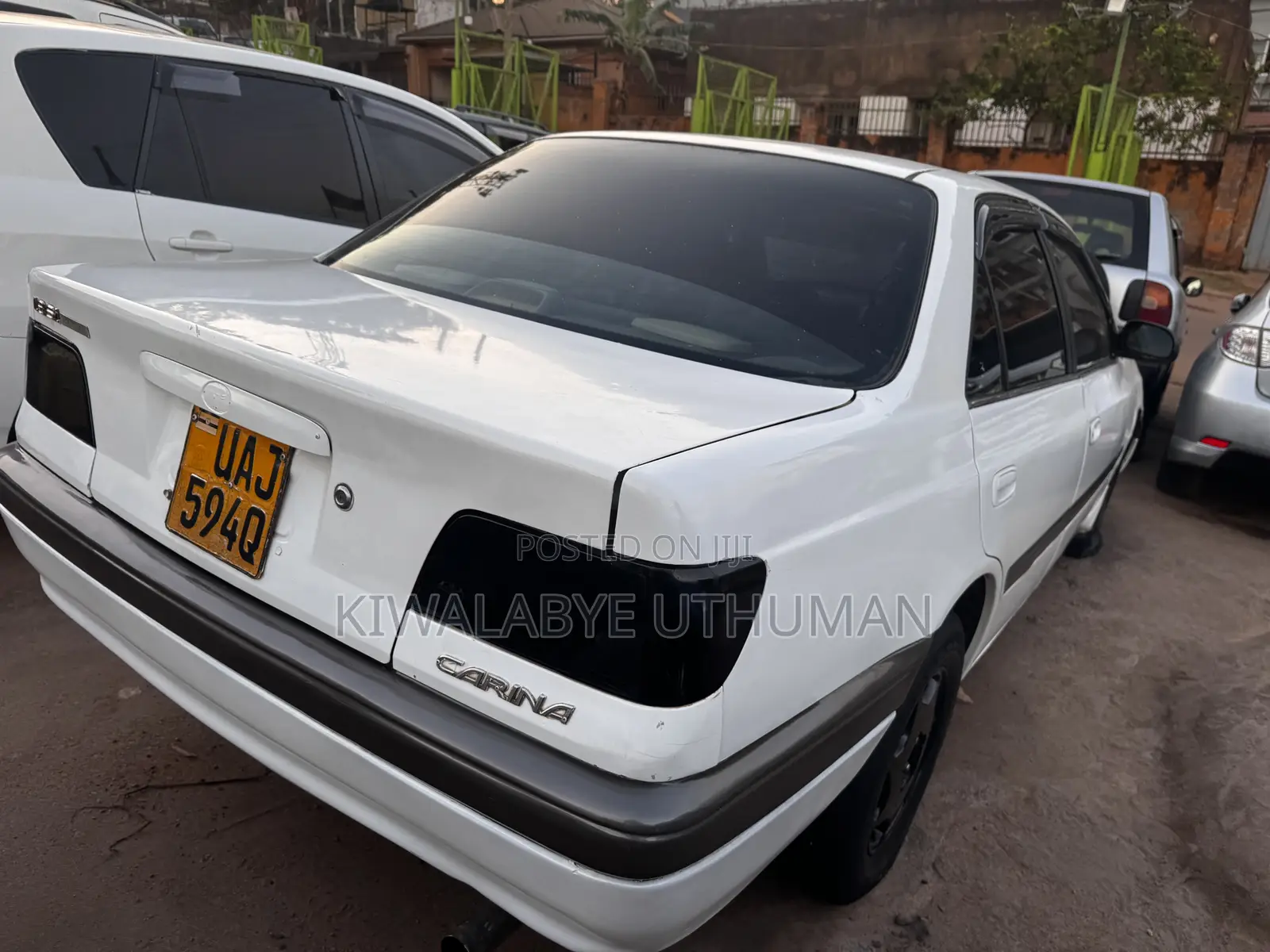 Toyota Carina 2000 White