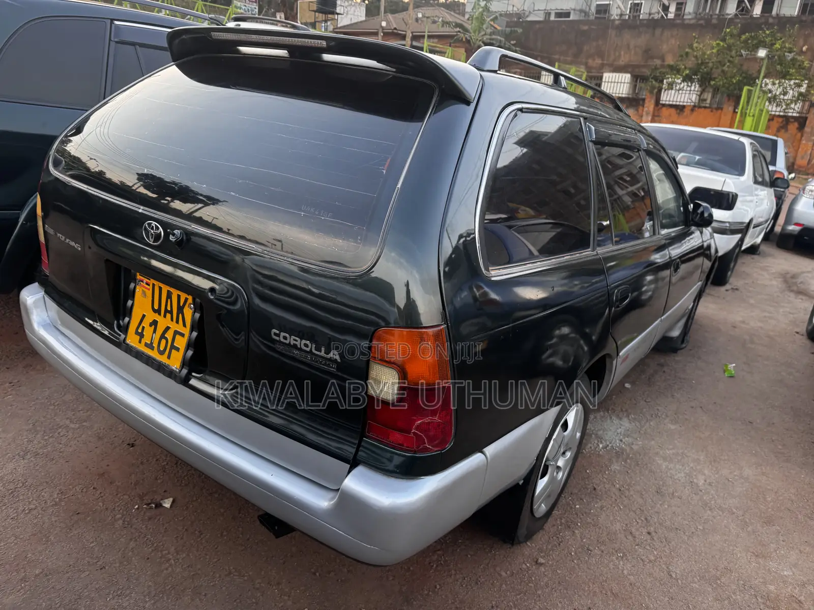 Toyota Corolla 2000 Green