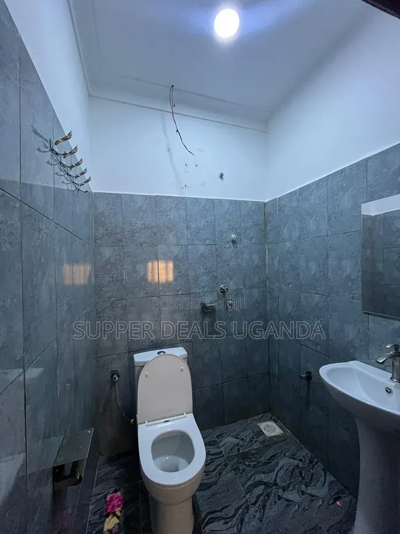 Furnished 1bdrm Apartment in Kisaasi, Nakawa for sale