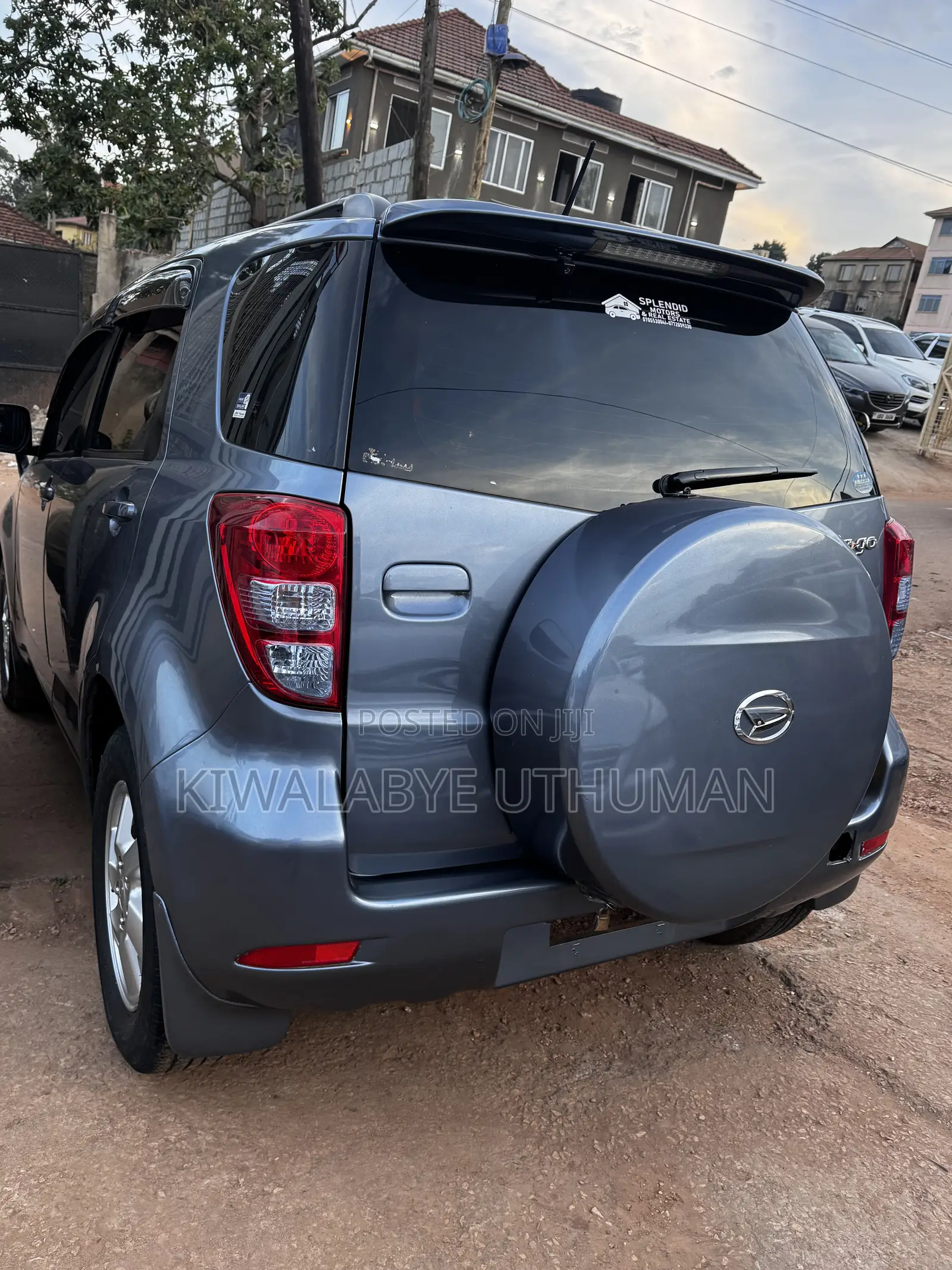 Daihatsu Be-go 2011 Blue
