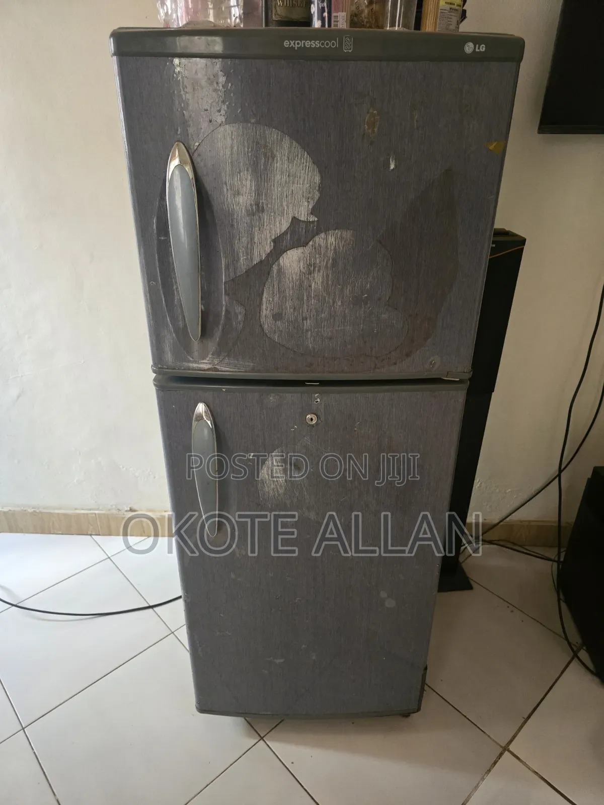 Refrigerator in Good Condition
