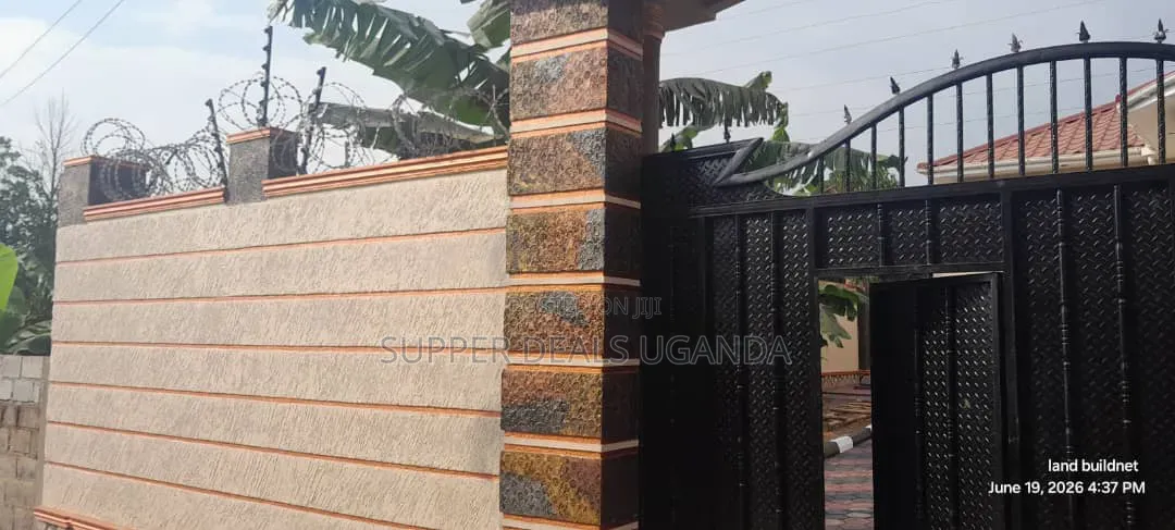 Furnished 3bdrm Bungalow in Kisaasi, Nakawa for sale