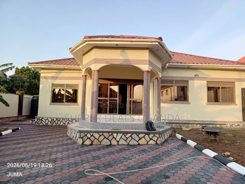 Furnished 3bdrm Bungalow in Kungu, Nakawa for sale