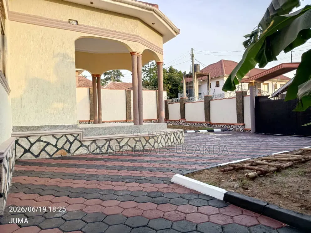Furnished 3bdrm Bungalow in Kungu, Nakawa for sale