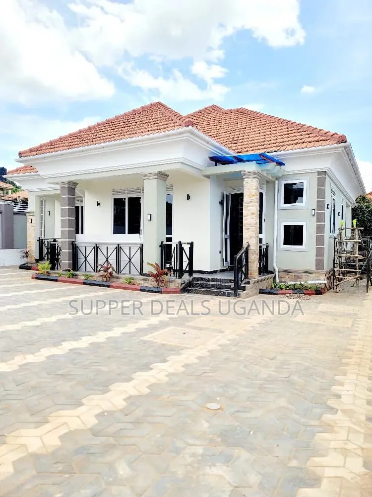 Furnished 4bdrm Bungalow in Kisaasi, Nakawa for sale