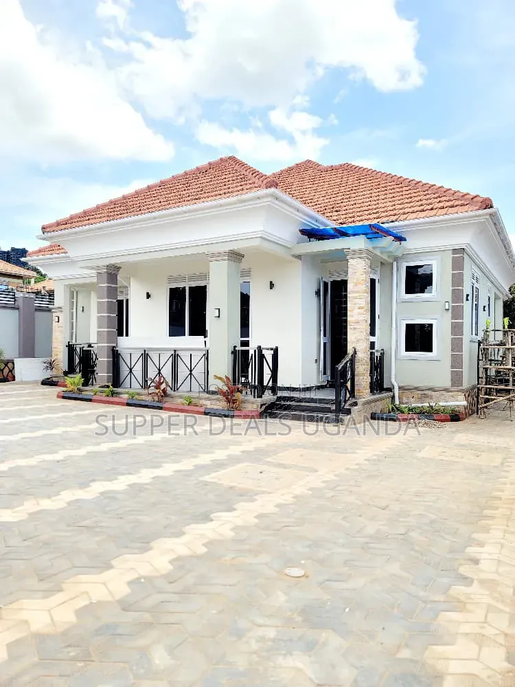 Furnished 4bdrm Bungalow in Kisaasi, Nakawa for sale