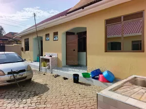 1bdrm Bungalow in Buwate, Nakawa for rent