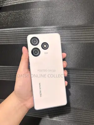 New Tecno Spark 20 Pro 256 GB White
