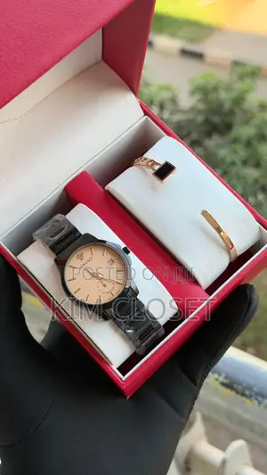 Heritage-Time Piece