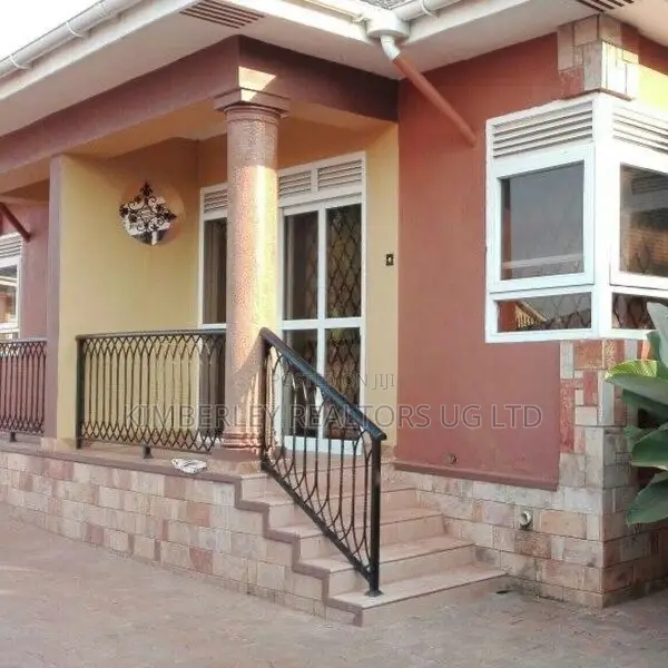4bdrm House in Division A for sale