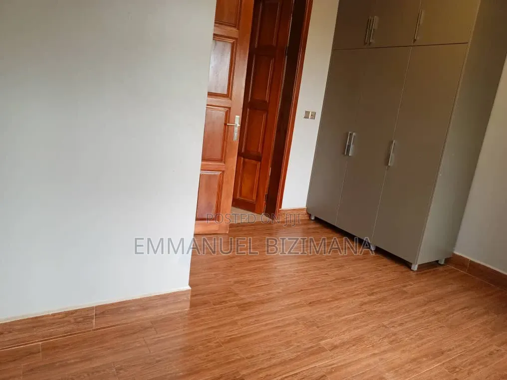 Furnished 6bdrm House in Kireka, Central Division for sale