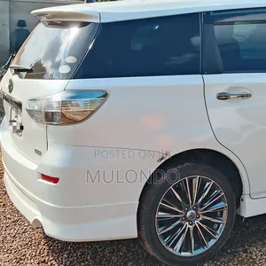 Toyota Wish 2012 White