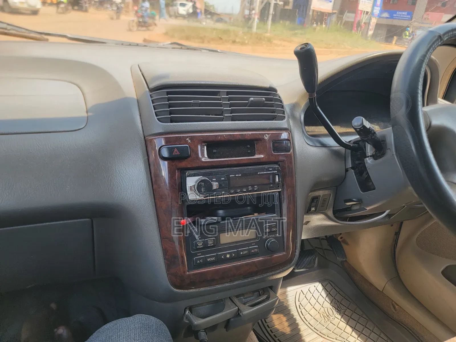 Toyota Ipsum 2000 Pearl