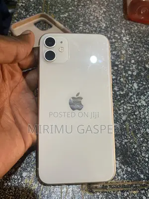 Apple iPhone 11 64 GB White