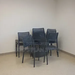 Kingdom Plastic Chairs Plastic Chairs