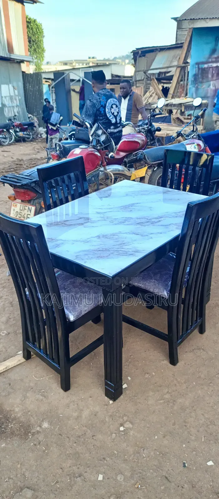 Dinning Table