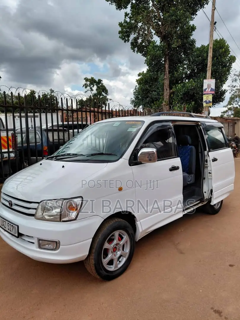 Toyota LiteAce Noah 1997