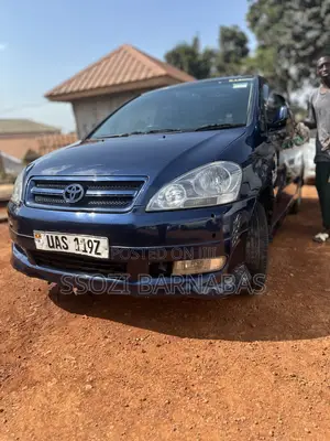Toyota Picnic 2.0 FWD 2003 Blue